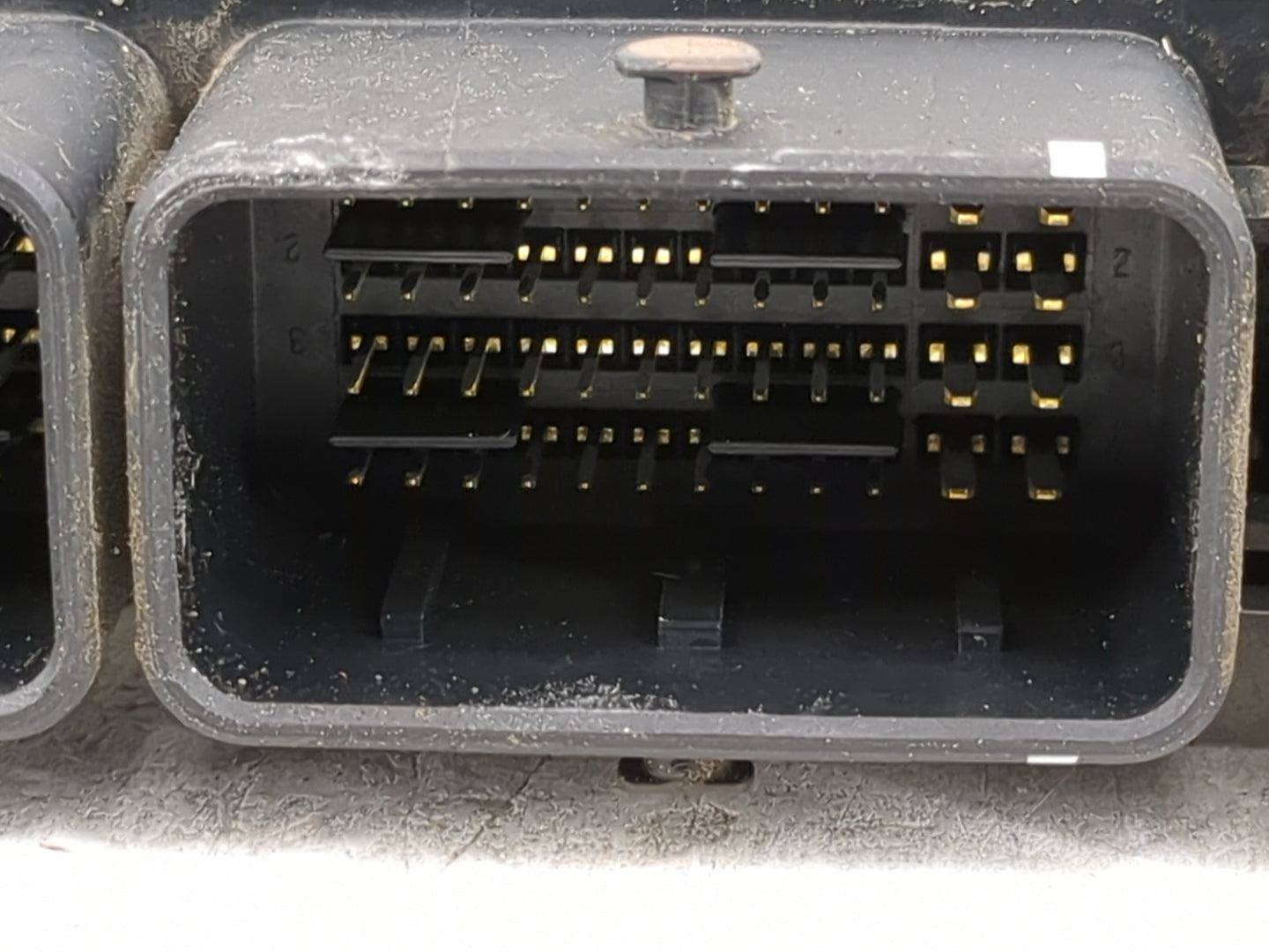 2010-2013 Chevrolet Silverado 1500 PCM Engine Control Computer ECU ECM PCU OEM P/N:NEC008-042 Fits OEM Used Auto Parts - Oem