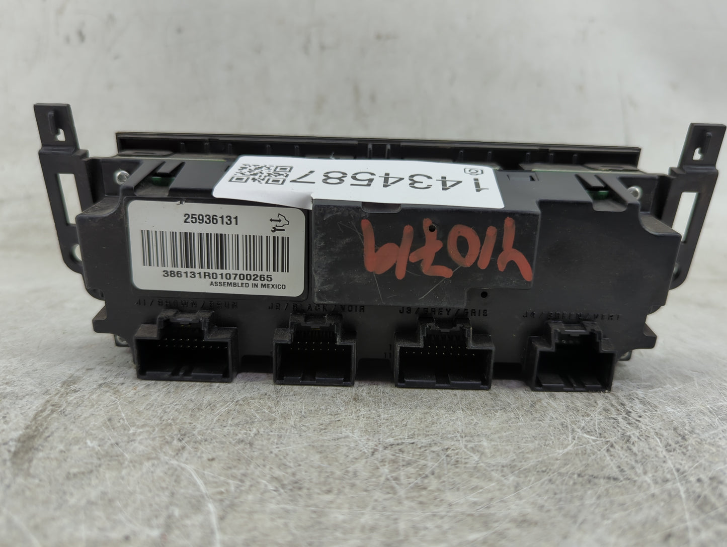 2010-2011 Chevrolet Silverado 1500 Climate Control Module Temperature AC/Heater Replacement P/N:25936131 386131R010700265 Fi