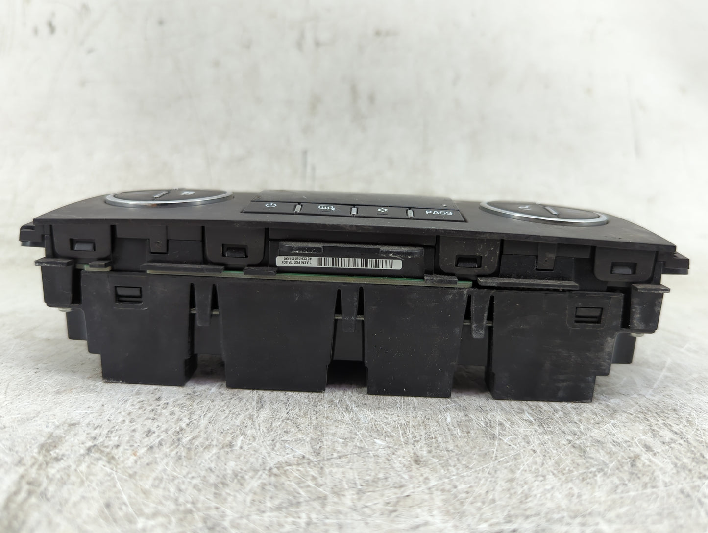 2010-2011 Chevrolet Silverado 1500 Climate Control Module Temperature AC/Heater Replacement P/N:25936131 386131R010700265 Fi