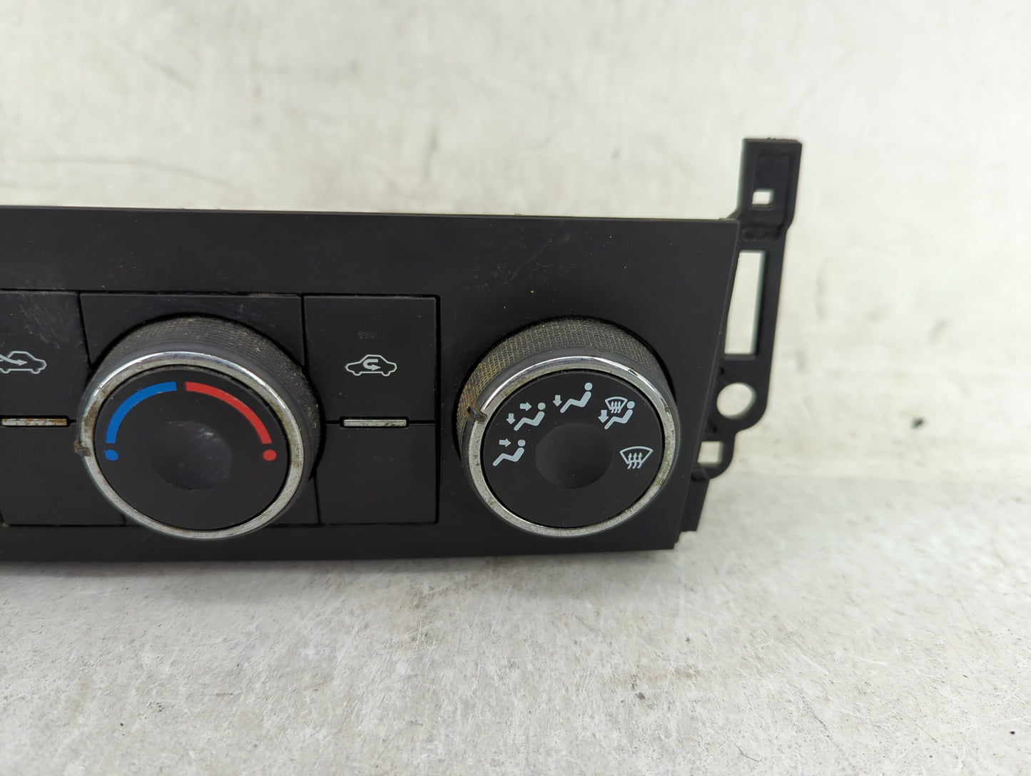 2010-2011 Chevrolet Silverado 1500 Climate Control Module Temperature AC/Heater Replacement P/N:22807237 Fits Fits 2010 2011