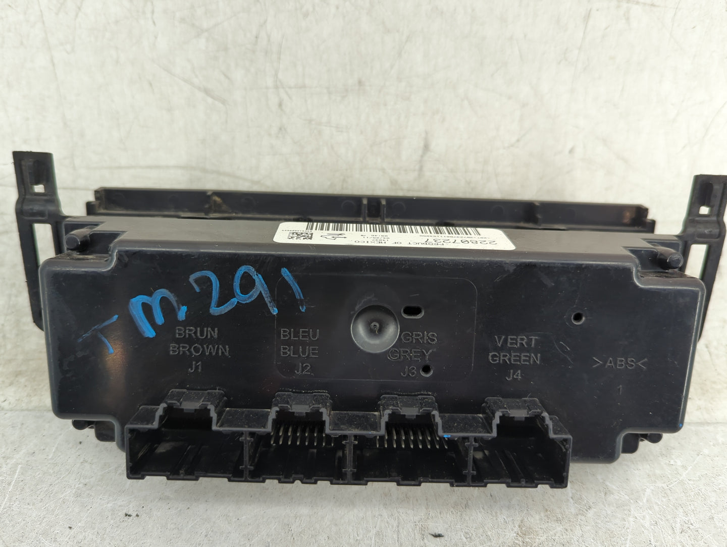 2010-2011 Chevrolet Silverado 1500 Climate Control Module Temperature AC/Heater Replacement P/N:22807237 Fits Fits 2010 2011