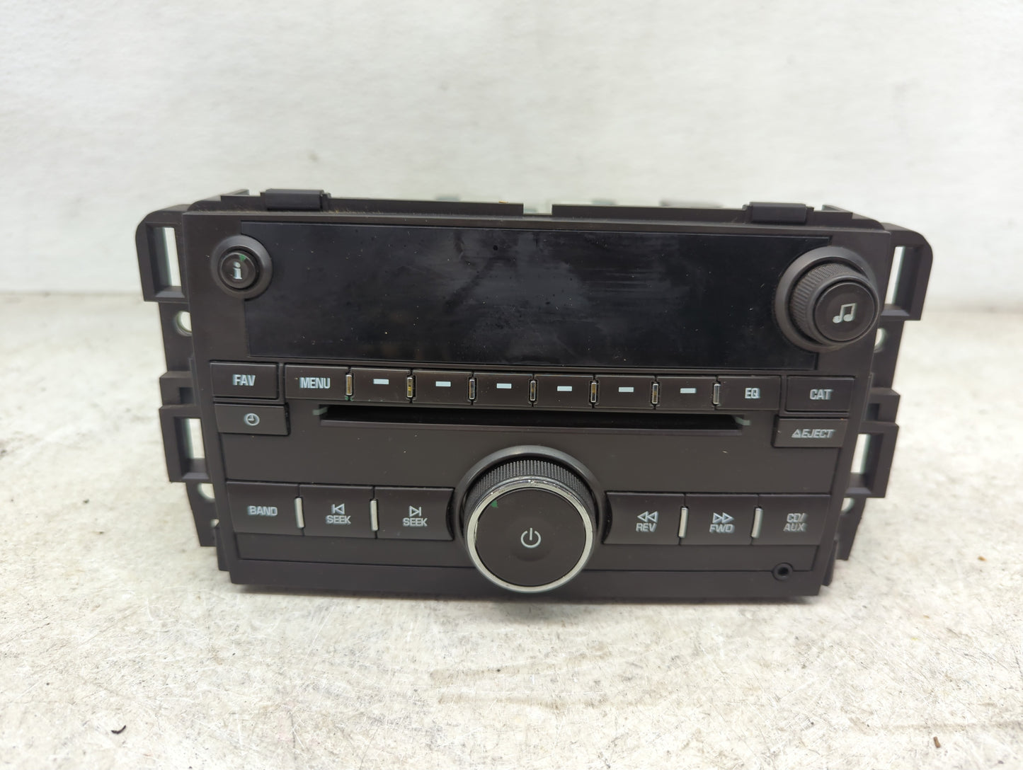 2010-2013 Chevrolet Silverado 1500 Radio AM FM Cd Player Receiver Replacement P/N:20934593 28256335 Fits OEM Used Auto Parts