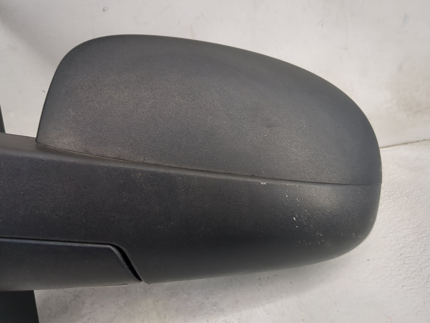 2007-2013 Chevrolet Silverado 1500 Driver Side View Mirror - Left Door Mirror OEM Used - Oemusedautoparts1.com