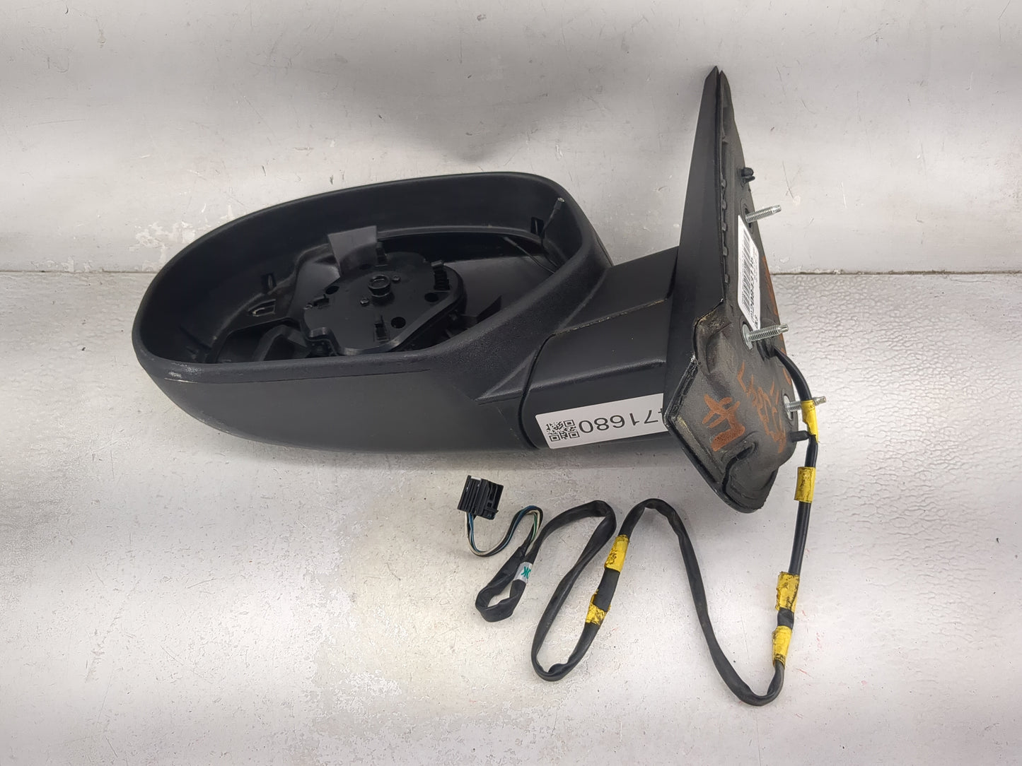 2007-2013 Chevrolet Silverado 1500 Driver Side View Mirror - Left Door Mirror OEM Used - Oemusedautoparts1.com