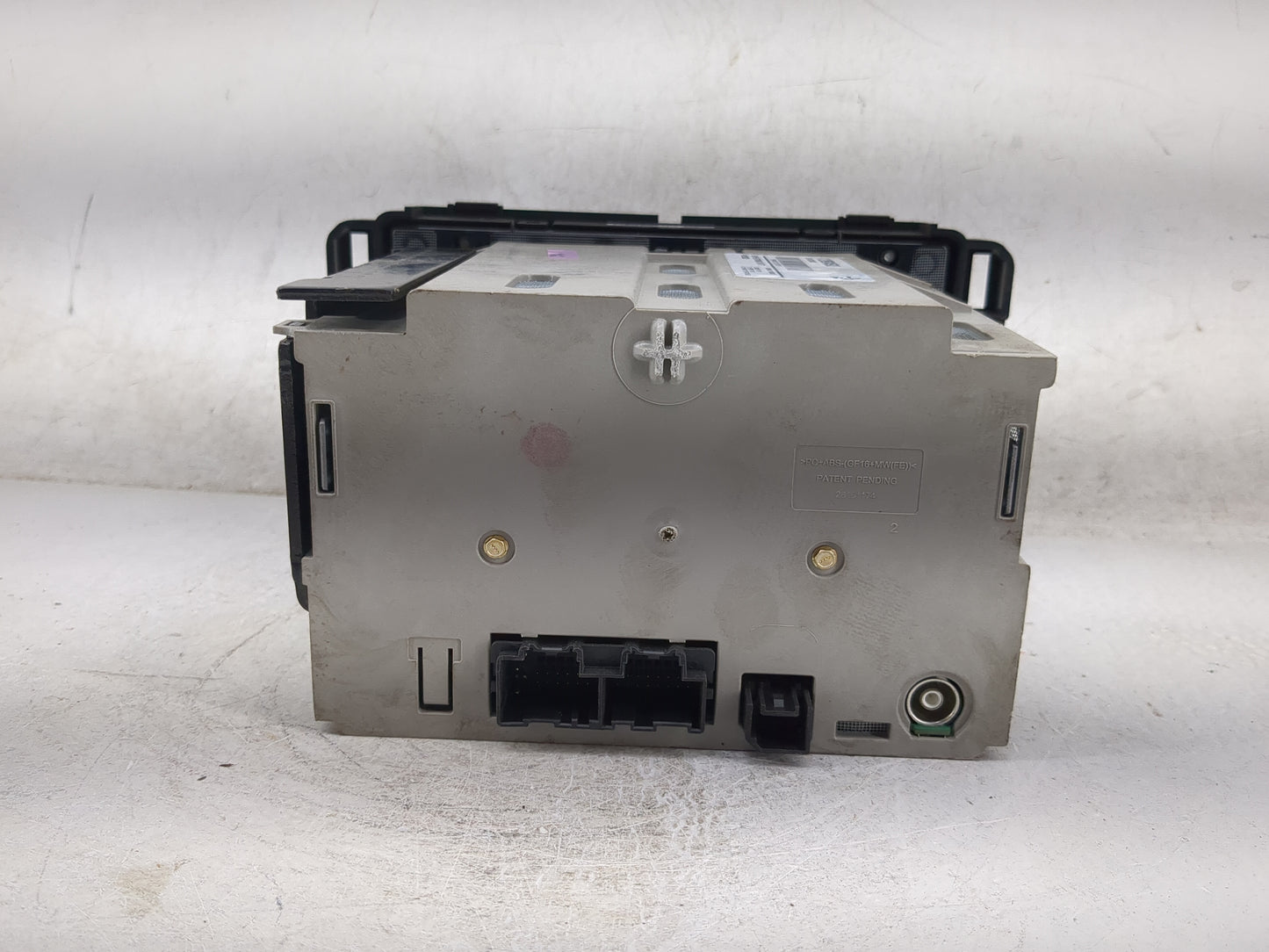 2010-2013 Chevrolet Silverado 1500 Radio AM FM Cd Player Receiver Replacement P/N:20934593 28256335 Fits OEM Used Auto Parts