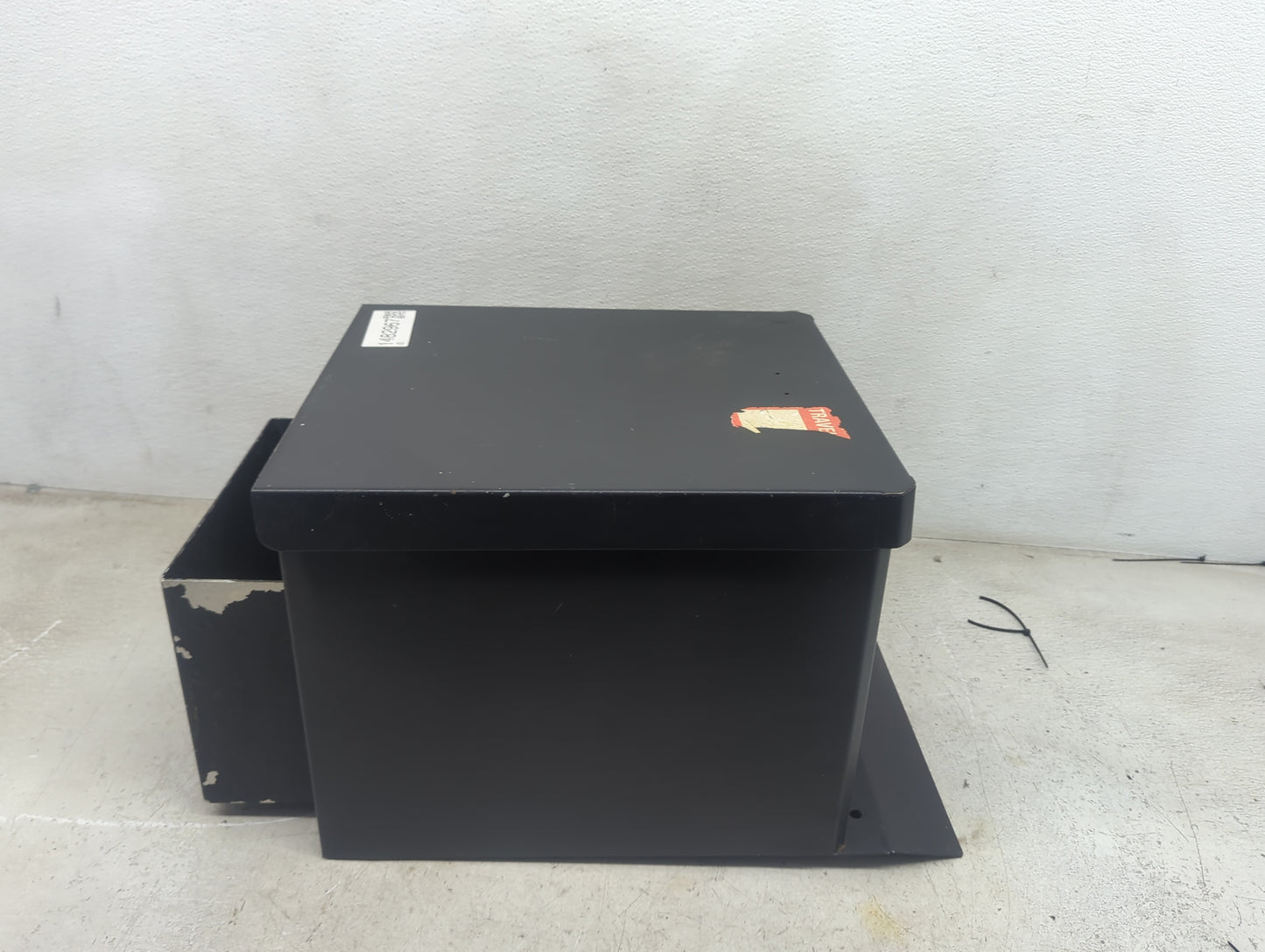 2011 Chevrolet Silverado 1500 Overhead Roof Console Interior Dome Light - Oemusedautoparts1.com