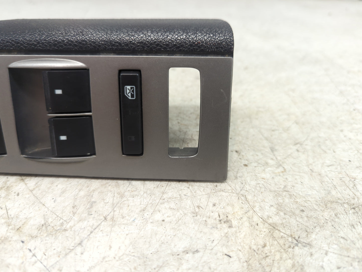 2011 Chevrolet Silverado 1500 Master Power Window Switch Replacement Driver Side Left Fits OEM Used Auto Parts - Oemusedauto