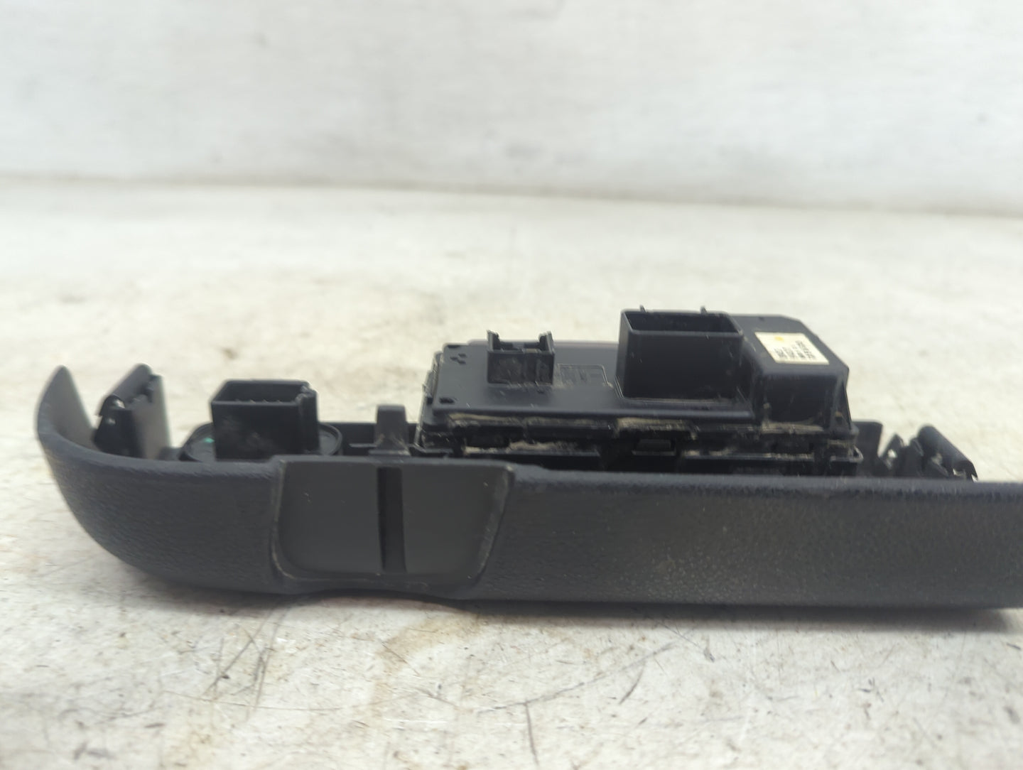 2011 Chevrolet Silverado 1500 Master Power Window Switch Replacement Driver Side Left Fits OEM Used Auto Parts - Oemusedauto