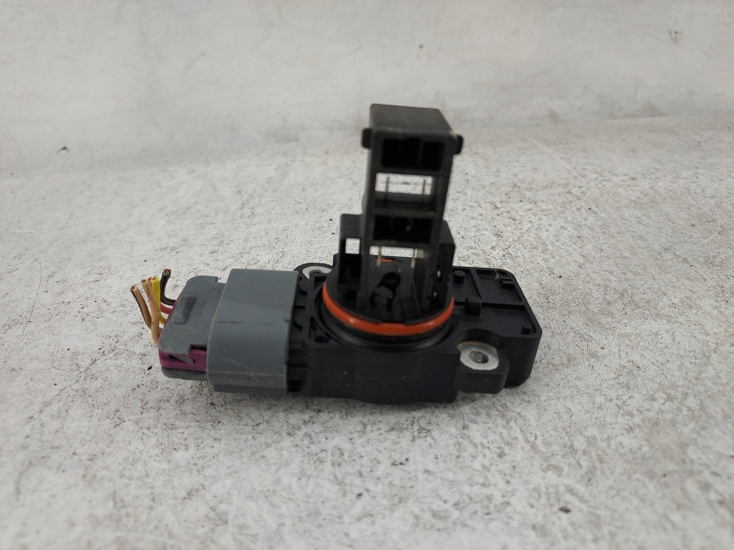2009-2013 Chevrolet Silverado 1500 Mass Air Flow Meter Maf 1485492 - Oemusedautoparts1.com