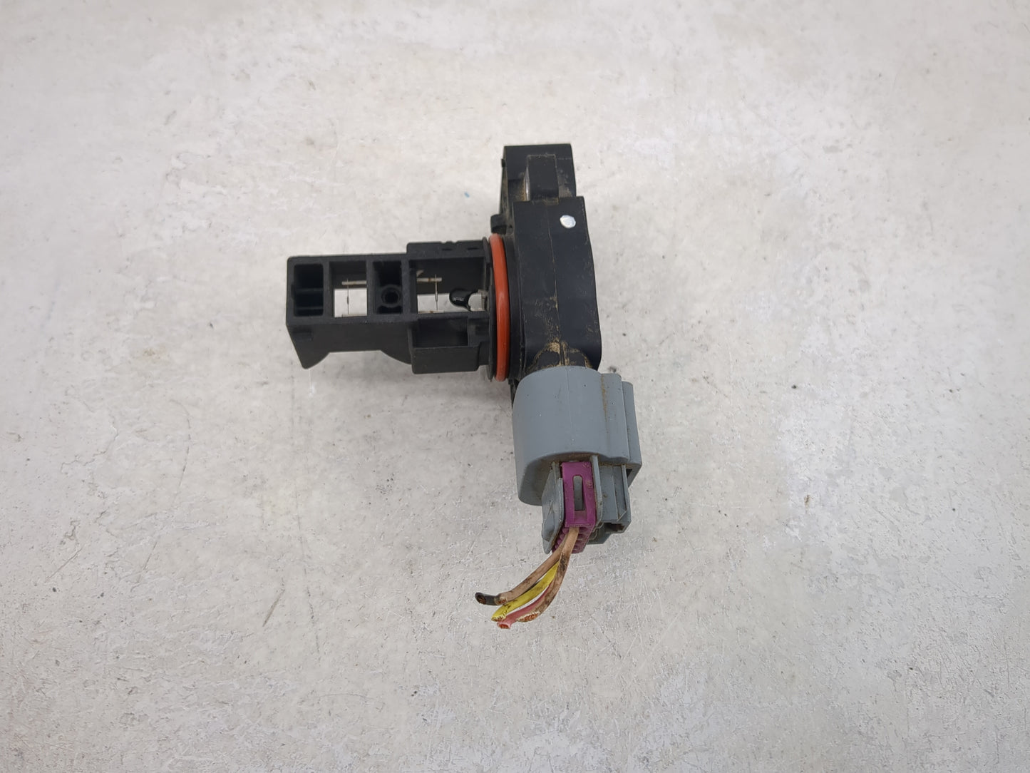 2009-2013 Chevrolet Silverado 1500 Mass Air Flow Meter Maf 1485764 - Oemusedautoparts1.com