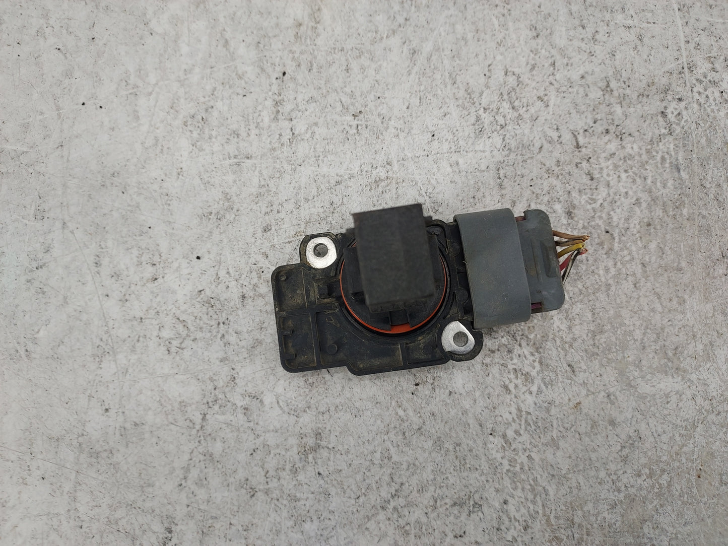 2009-2013 Chevrolet Silverado 1500 Mass Air Flow Meter Maf 1486114 - Oemusedautoparts1.com