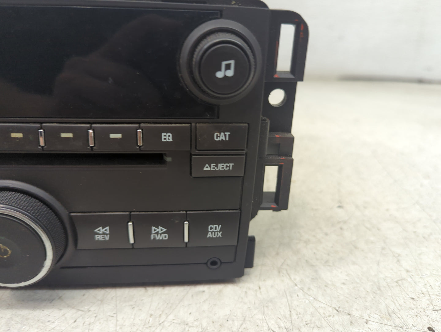 2007-2013 Chevrolet Silverado 1500 Radio AM FM Cd Player Receiver Replacement P/N:20934592 28256325 Fits OEM Used Auto Parts