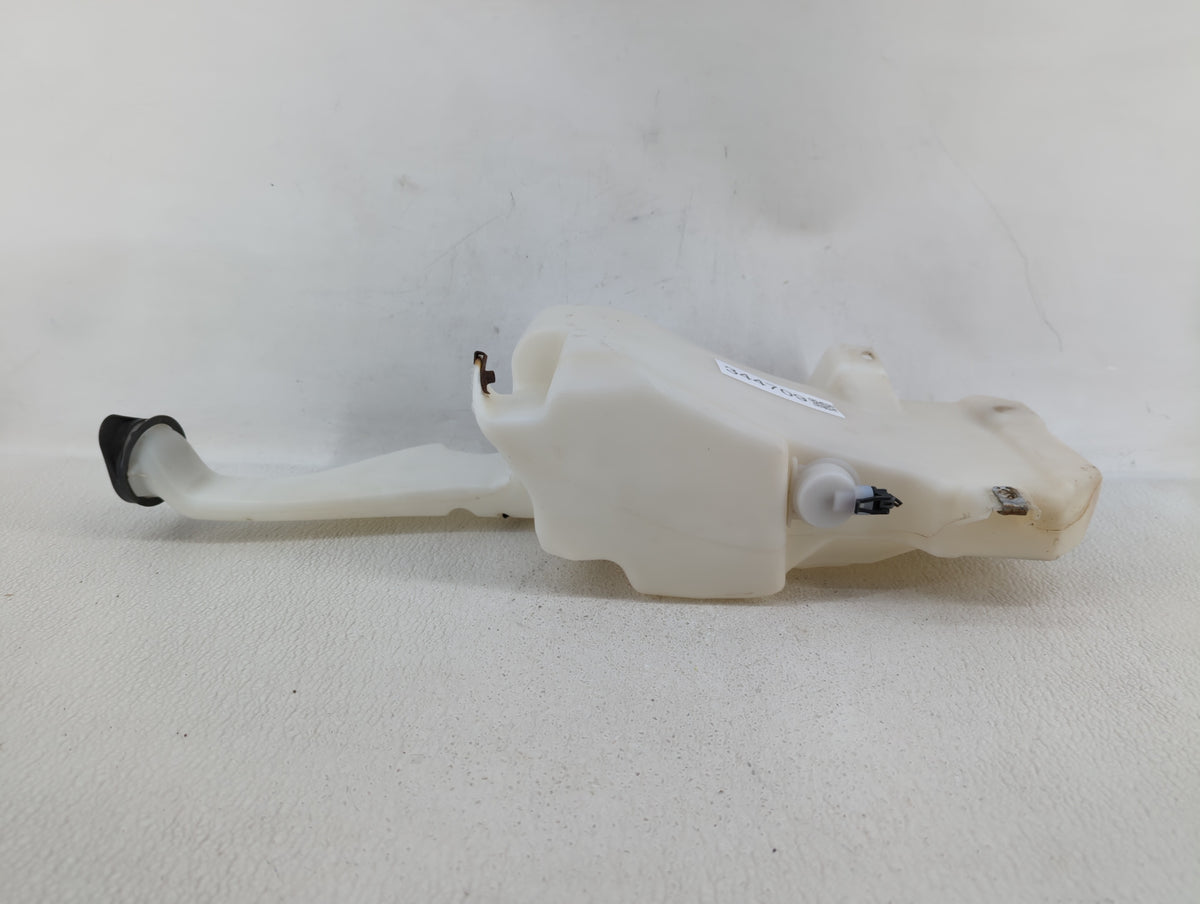 Chevrolet Silverado 1500 Radiator Coolant Overflow Expansion Tank Bottle 344709 - Oemusedautoparts1.com