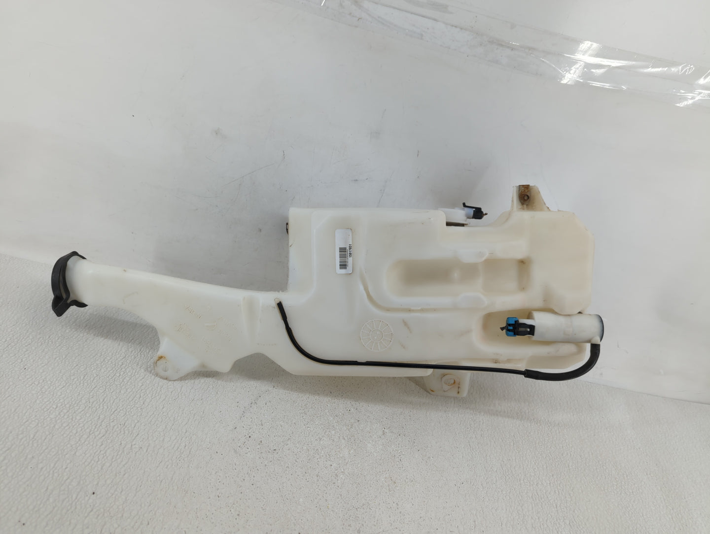 Chevrolet Silverado 1500 Radiator Coolant Overflow Expansion Tank Bottle - Oemusedautoparts1.com