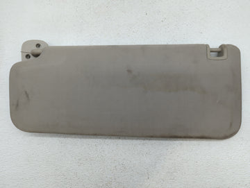 2007-2013 Chevrolet Silverado 1500 Sun Visor Shade Replacement Passenger Right Mirror Fits OEM Used Auto Parts - Oemusedauto