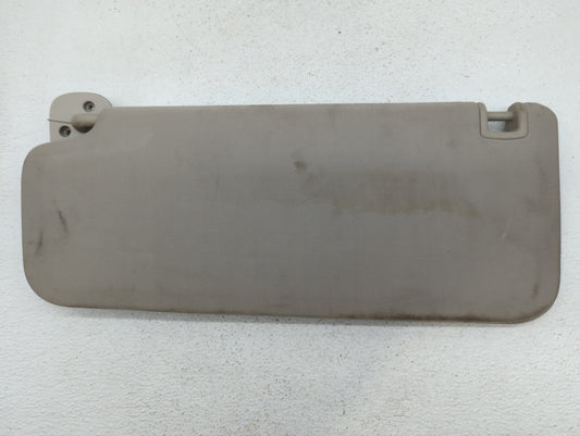 2007-2013 Chevrolet Silverado 1500 Sun Visor Shade Replacement Passenger Right Mirror Fits OEM Used Auto Parts - Oemusedauto