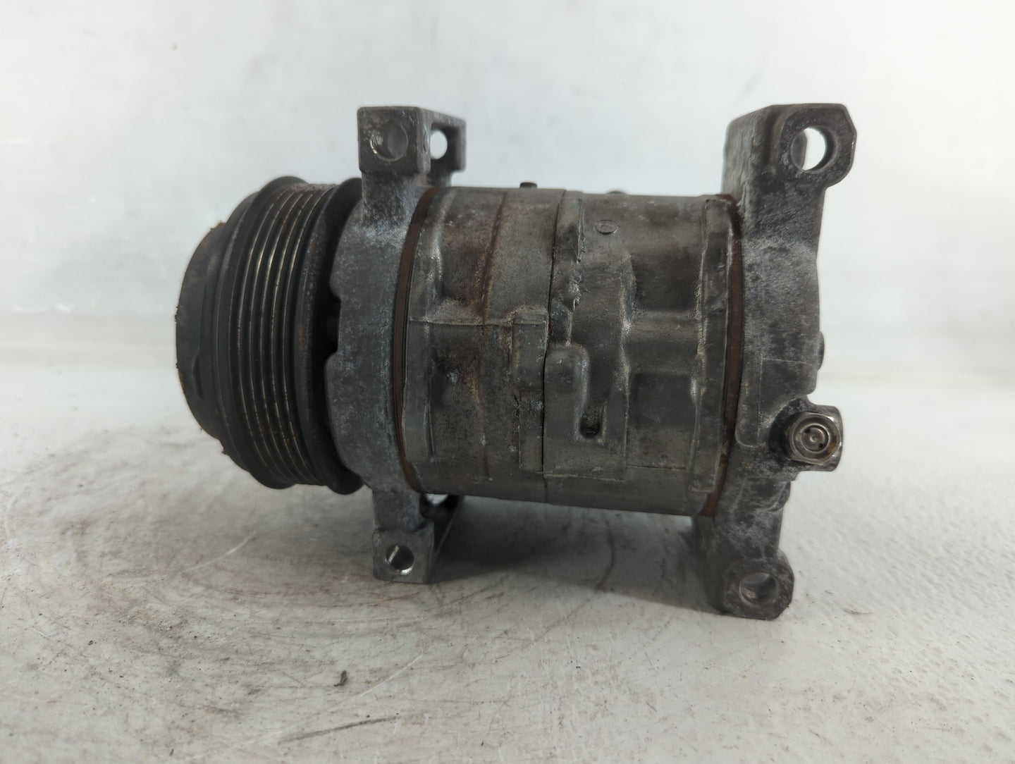 2011-2013 Chevrolet Silverado 1500 Air Conditioning A/c Ac Compressor Oem - Oemusedautoparts1.com