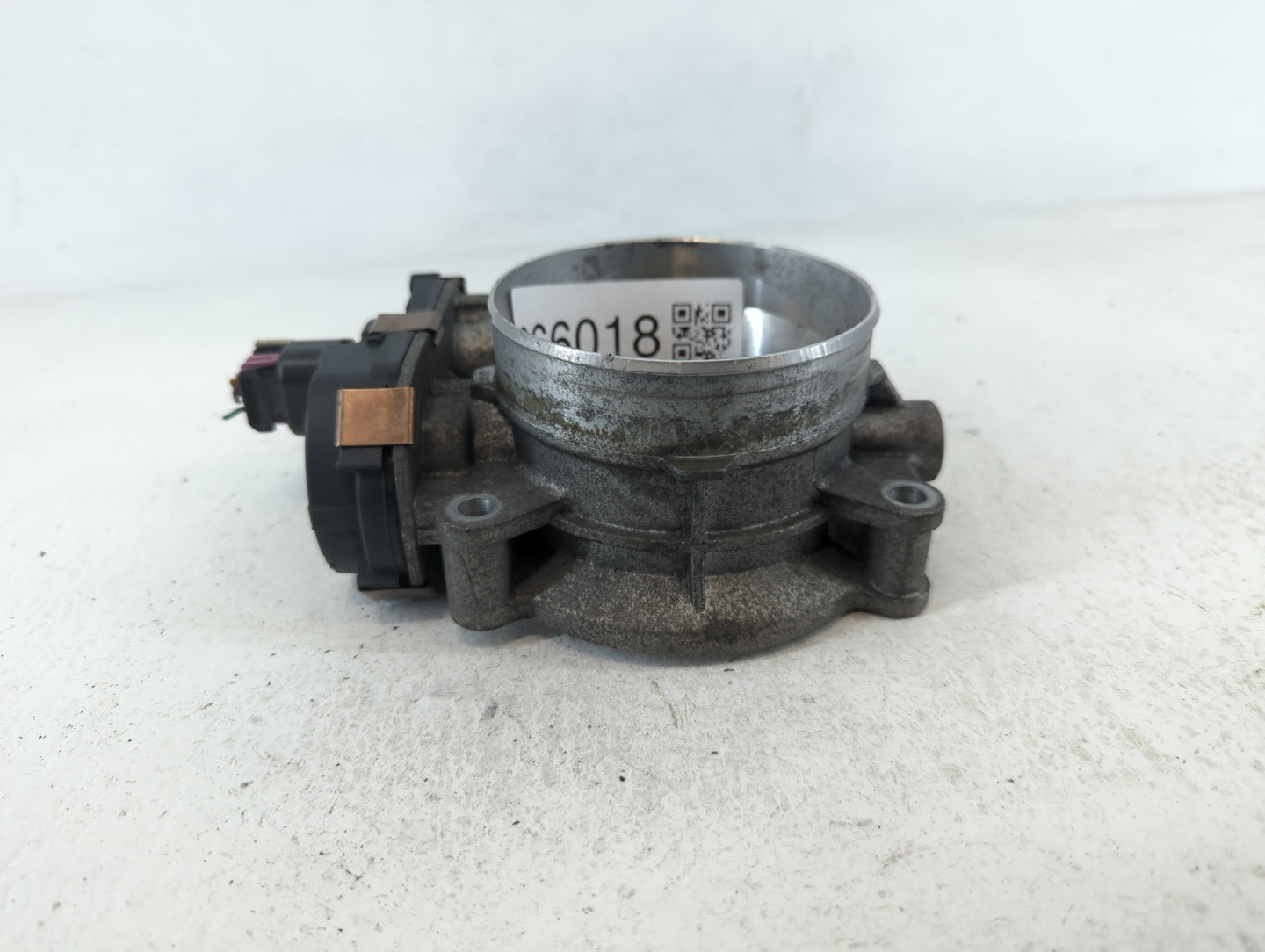 2009-2013 Chevrolet Silverado 1500 Throttle Body P/N:RME873C9992 Fits Fits 2009 2010 2011 2012 2013 2014 2015 OEM Used Auto 