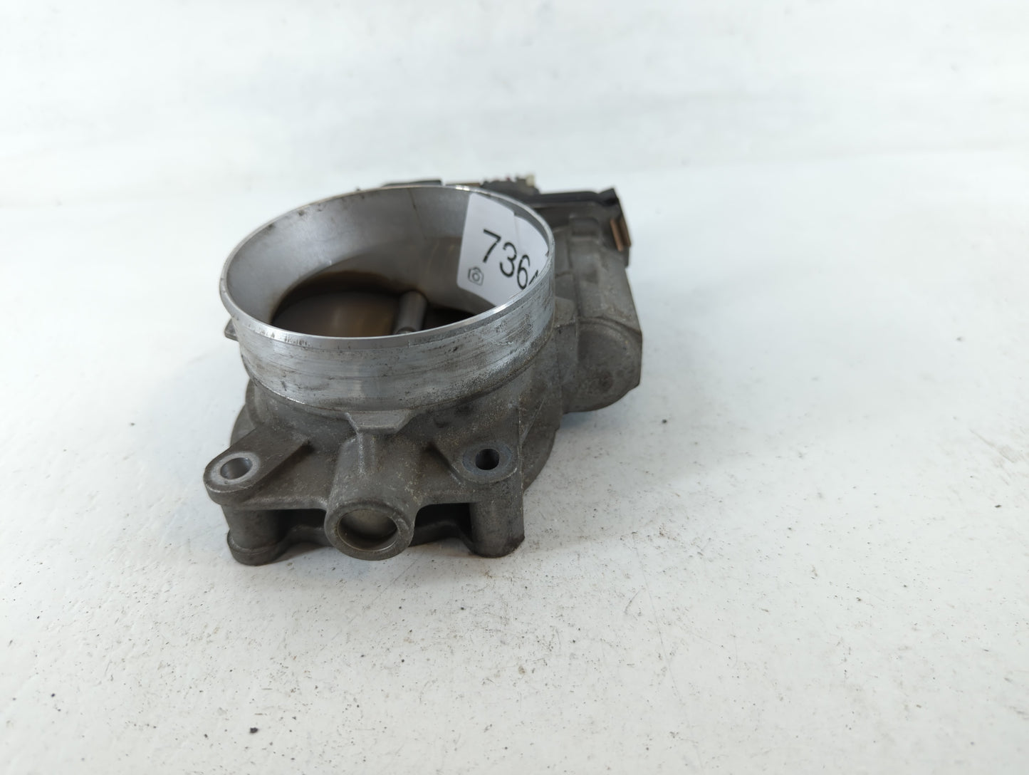 2009-2013 Chevrolet Silverado 1500 Throttle Body P/N:RME87-3C9992 Fits Fits 2009 2010 2011 2012 2013 2014 2015 OEM Used Auto
