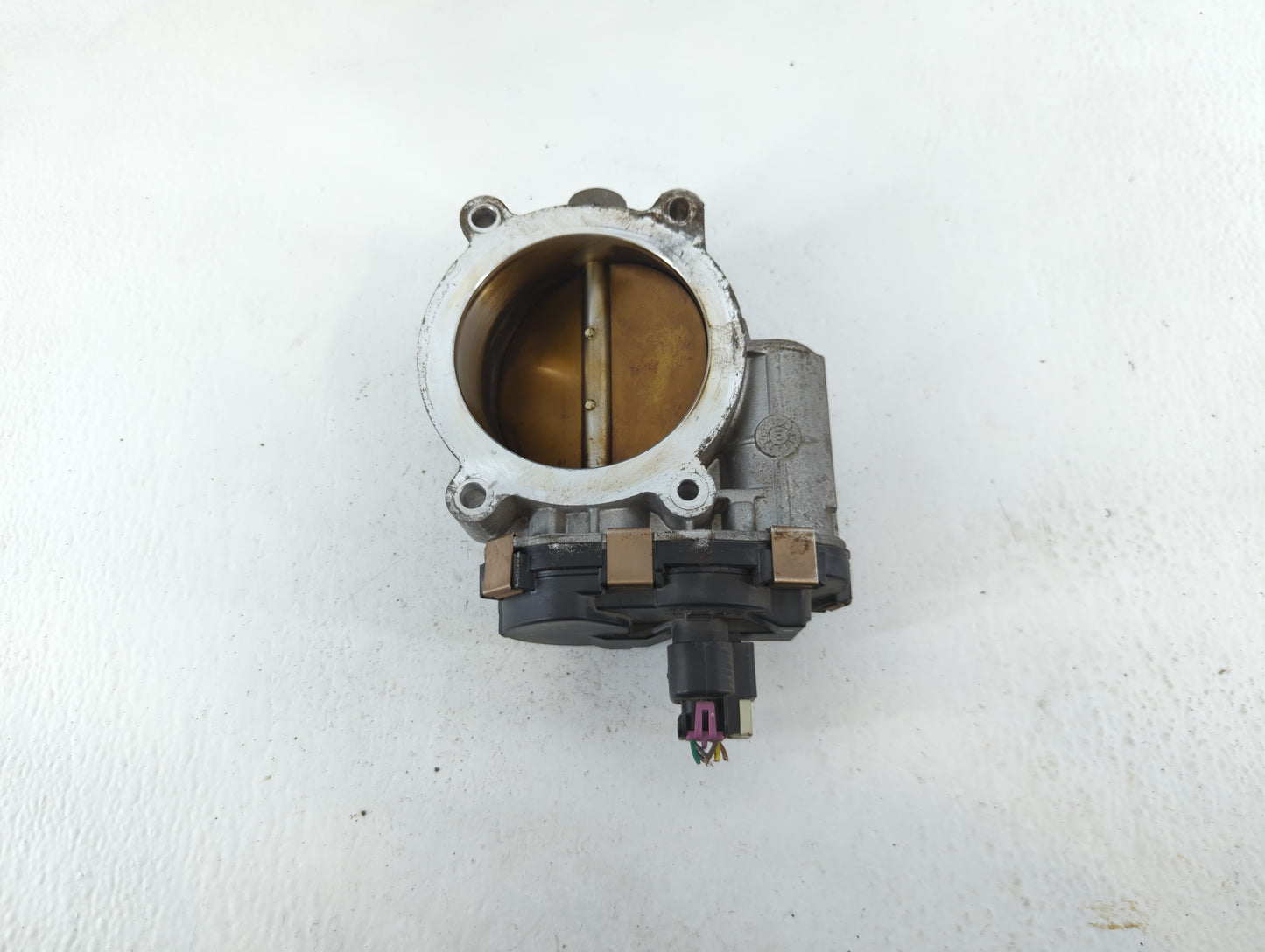 2009-2013 Chevrolet Silverado 1500 Throttle Body P/N:RME87-3C9992 Fits Fits 2009 2010 2011 2012 2013 2014 2015 OEM Used Auto