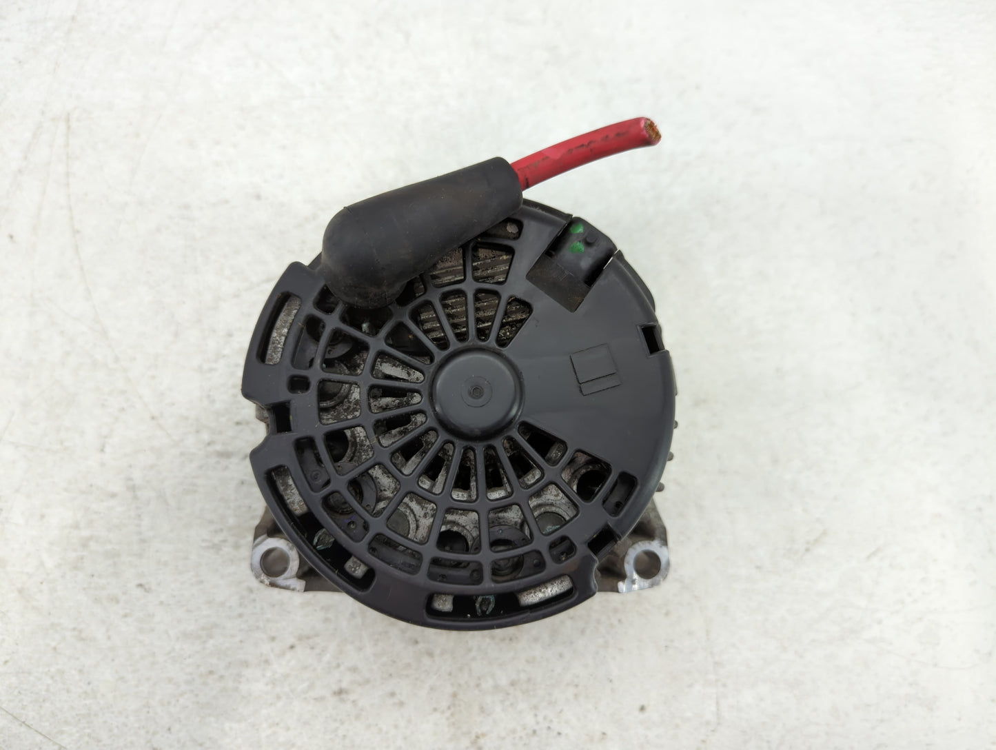 2007-2013 Chevrolet Silverado 1500 Alternator Replacement Generator Charging Assembly Engine OEM Fits OEM Used Auto Parts - 