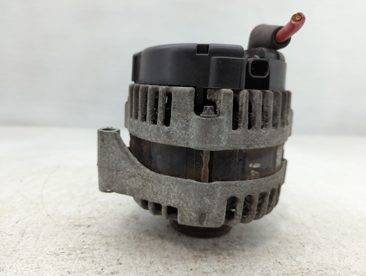 2007-2013 Chevrolet Silverado 1500 Alternator Replacement Generator Charging Assembly Engine OEM Fits OEM Used Auto Parts - 