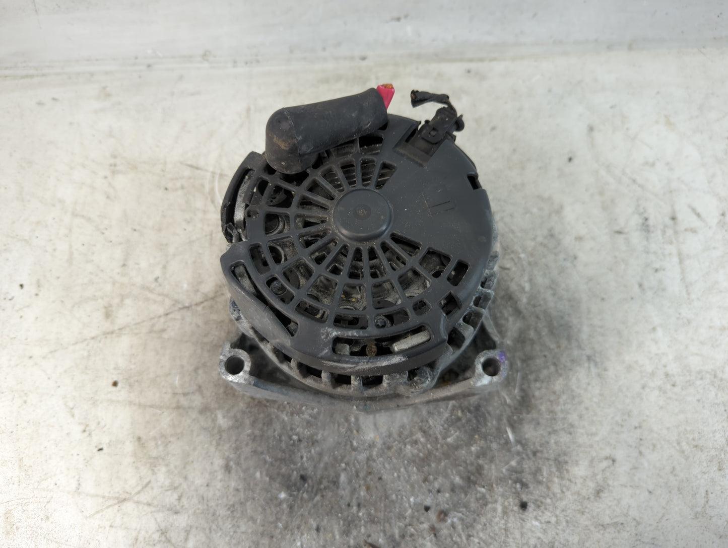 2007-2013 Chevrolet Silverado 1500 Alternator Replacement Generator Charging Assembly Engine OEM Fits OEM Used Auto Parts - 