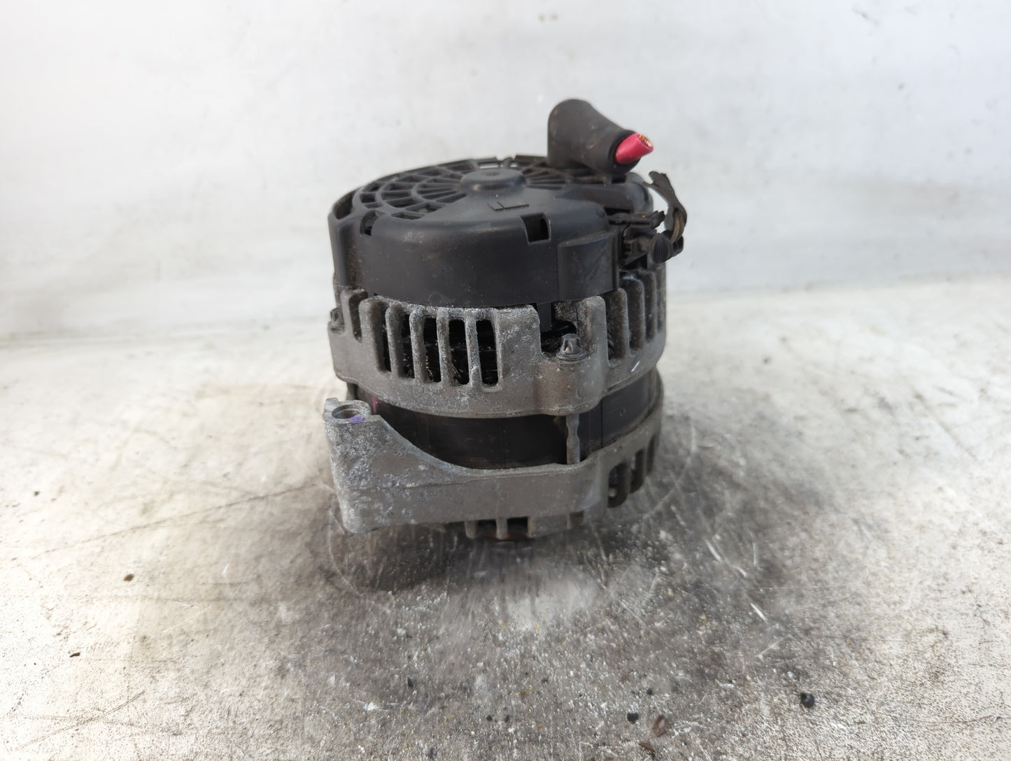 2007-2013 Chevrolet Silverado 1500 Alternator Replacement Generator Charging Assembly Engine OEM Fits OEM Used Auto Parts - 