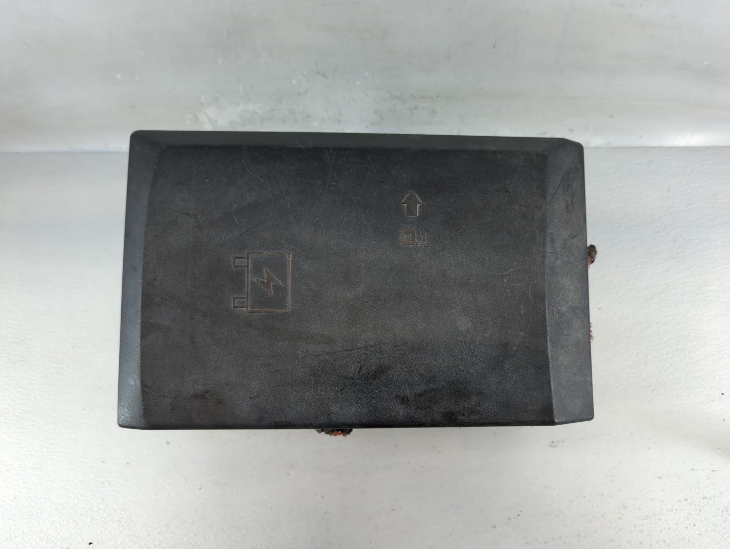 2010-2013 Chevrolet Silverado 1500 Fusebox Fuse Box Panel Relay Module P/N:28976812 Fits Fits 2010 2011 2012 2013 OEM Used A