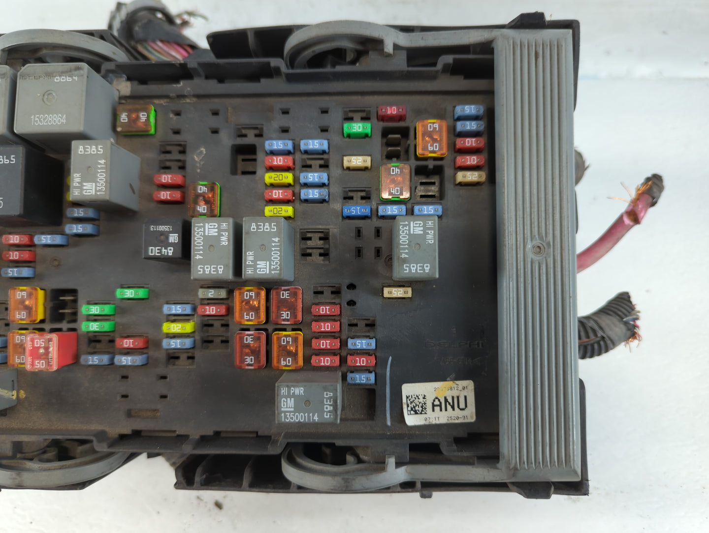 2010-2013 Chevrolet Silverado 1500 Fusebox Fuse Box Panel Relay Module P/N:28976812 Fits Fits 2010 2011 2012 2013 OEM Used A