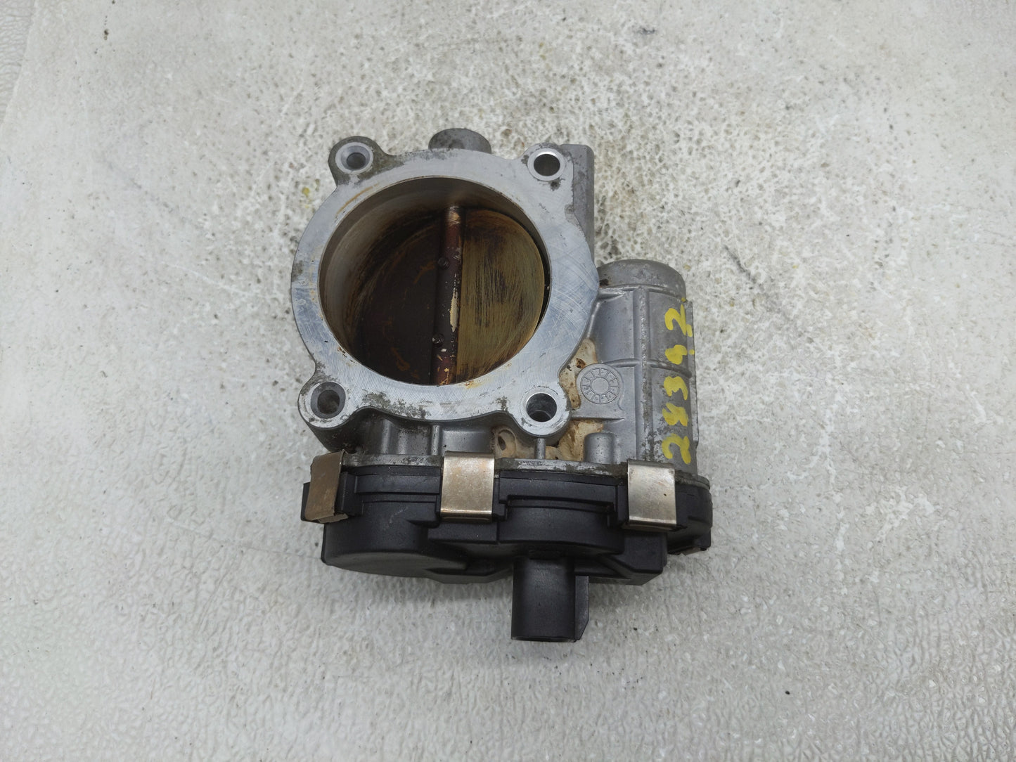 2011 Chevrolet Silverado 1500 Pickup Throttle Body Fits Fits 2007 2008 2009 2010 2012 2013 2014 OEM Used Auto Parts - Oemuse