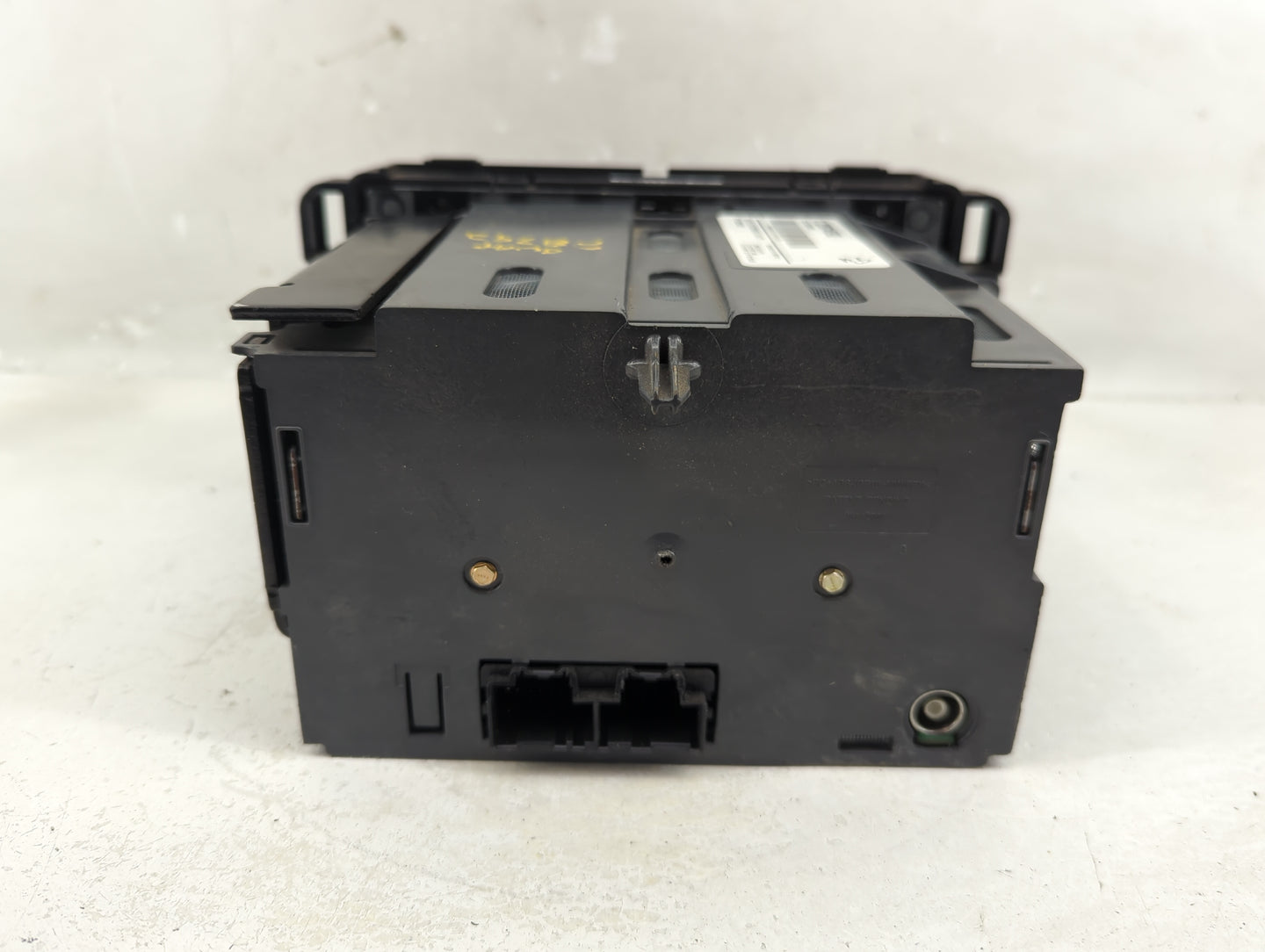 2011 Chevrolet Silverado 1500 Pickup Radio AM FM Cd Player Receiver Replacement P/N:20934592 Fits OEM Used Auto Parts - Oemu