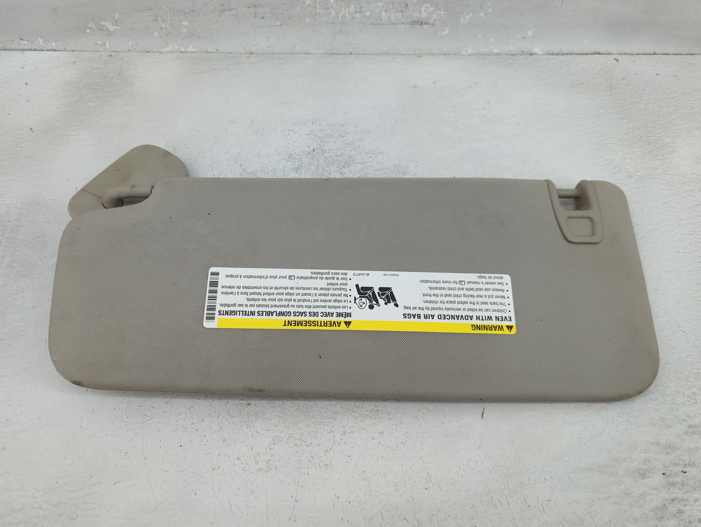 2011 Chevrolet Silverado 1500 Pickup Sun Visor Shade Replacement Passenger Right Mirror Fits OEM Used Auto Parts - Oemusedau