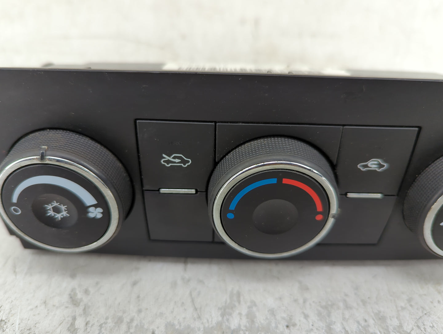 2011 Chevrolet Silverado 1500 Pickup Climate Control Module Temperature AC/Heater Replacement Fits Fits 2010 OEM Used Auto P