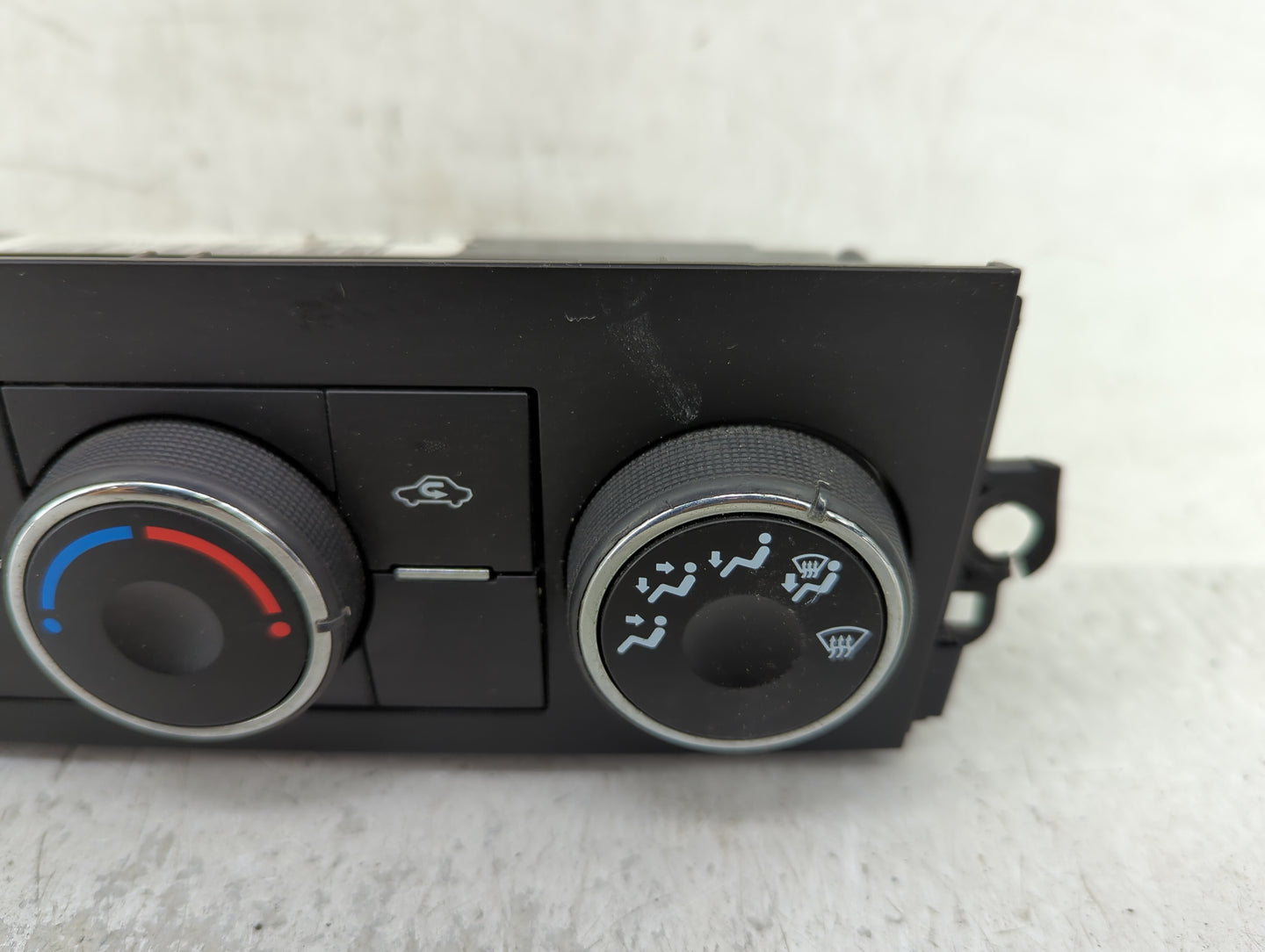 2011 Chevrolet Silverado 1500 Pickup Climate Control Module Temperature AC/Heater Replacement Fits Fits 2010 OEM Used Auto P