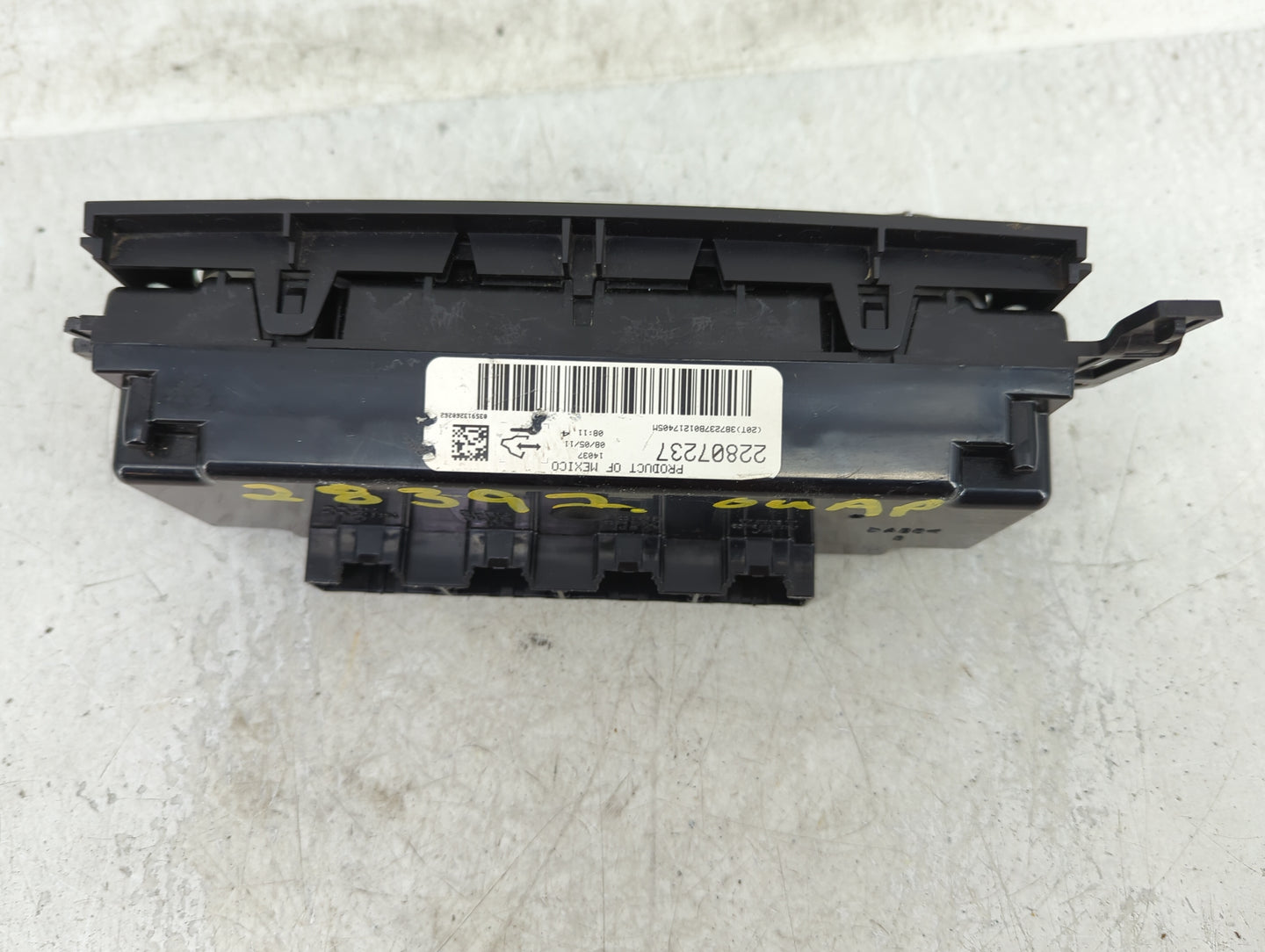 2011 Chevrolet Silverado 1500 Pickup Climate Control Module Temperature AC/Heater Replacement Fits Fits 2010 OEM Used Auto P