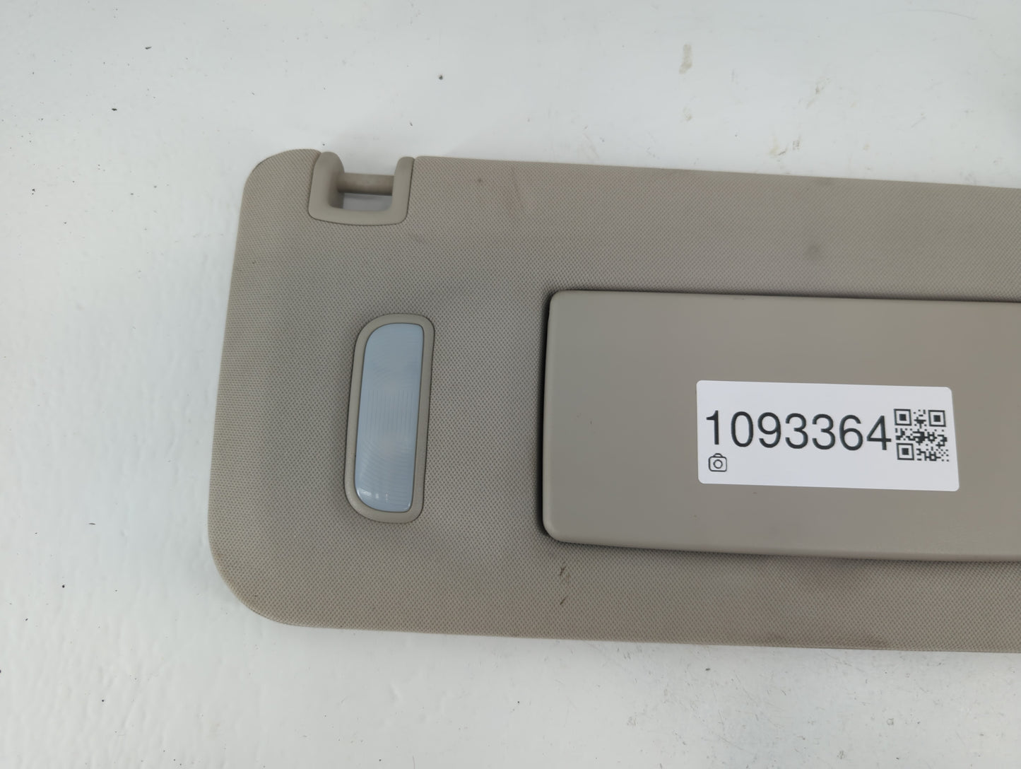 2007-2014 Chevrolet Silverado 2500 Sun Visor Shade Replacement Passenger Right Mirror Fits OEM Used Auto Parts - Oemusedauto
