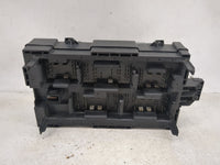 2011 Chevrolet Silverado 2500 Fusebox Fuse Box Panel Relay Module P/N:20978811_01 3470-03, 13500114 Fits Fits 2010 2012 2013