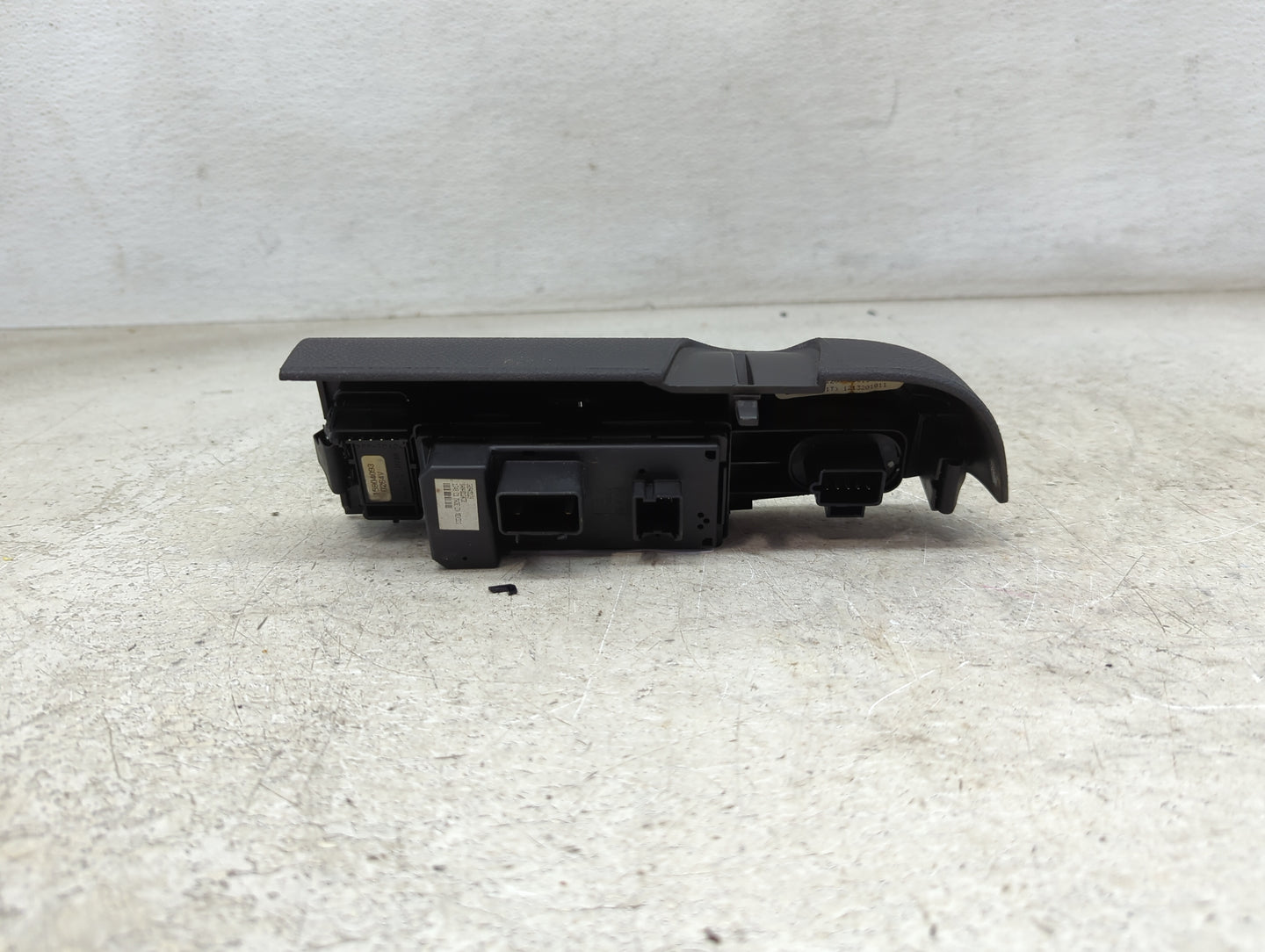 2011 Chevrolet Silverado 2500 Master Power Window Switch Replacement Driver Side Left P/N:20945129 SANAD1243B Fits OEM Used 