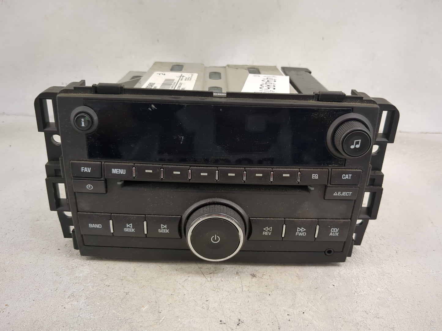 2007-2014 Chevrolet Silverado 2500 Radio AM FM Cd Player Receiver Replacement P/N:20934592 28256325 Fits OEM Used Auto Parts