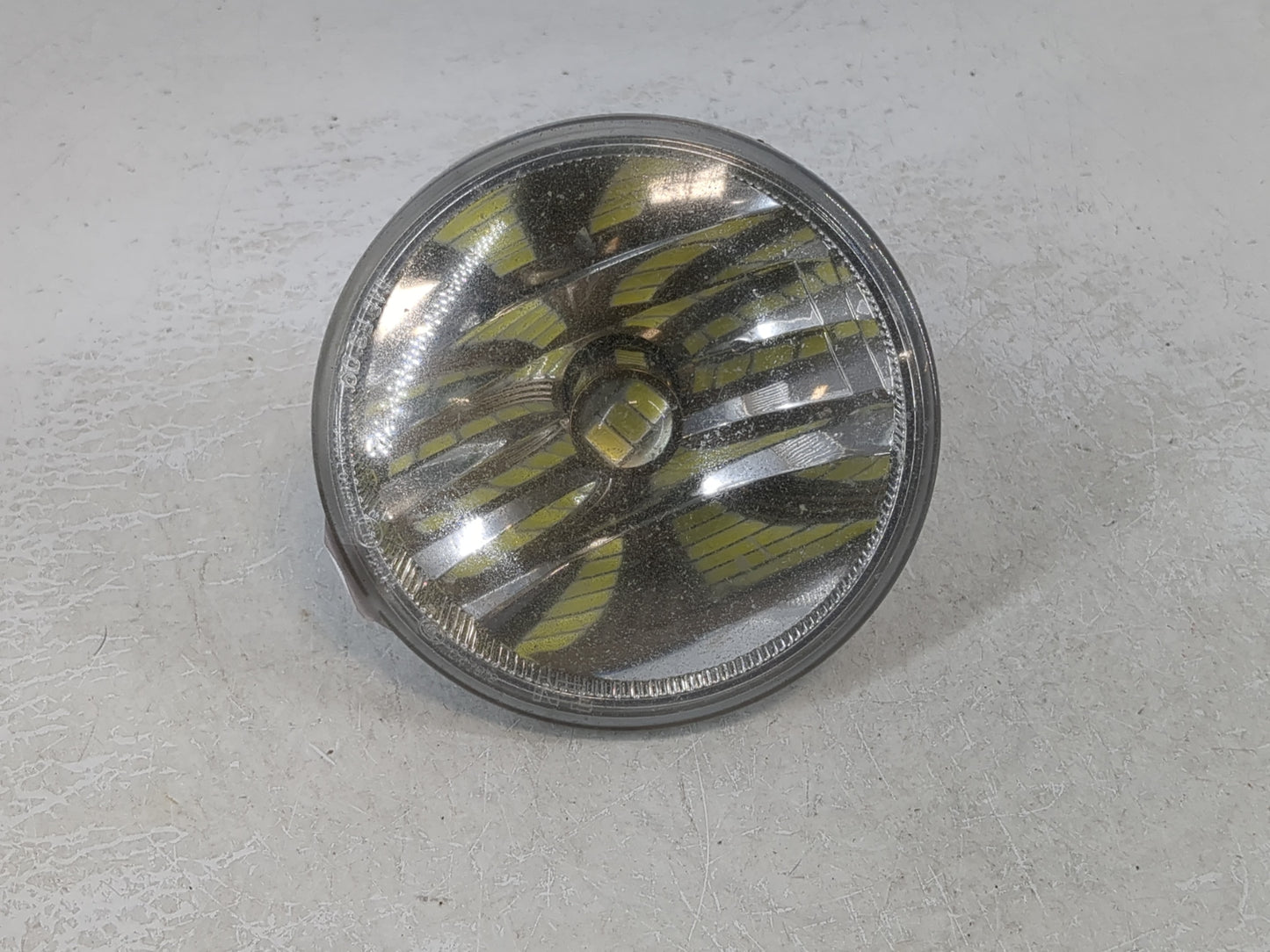 2007-2014 Chevrolet Suburban 1500 Passenger Right Oem Front Light Lamp - Oemusedautoparts1.com
