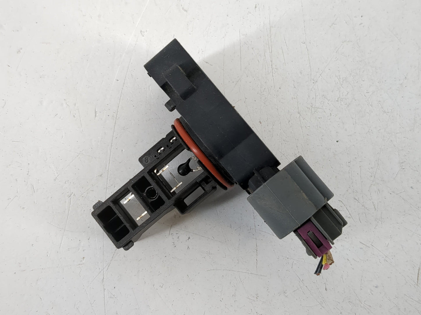 2009-2014 Chevrolet Suburban 1500 Mass Air Flow Meter Maf - Oemusedautoparts1.com