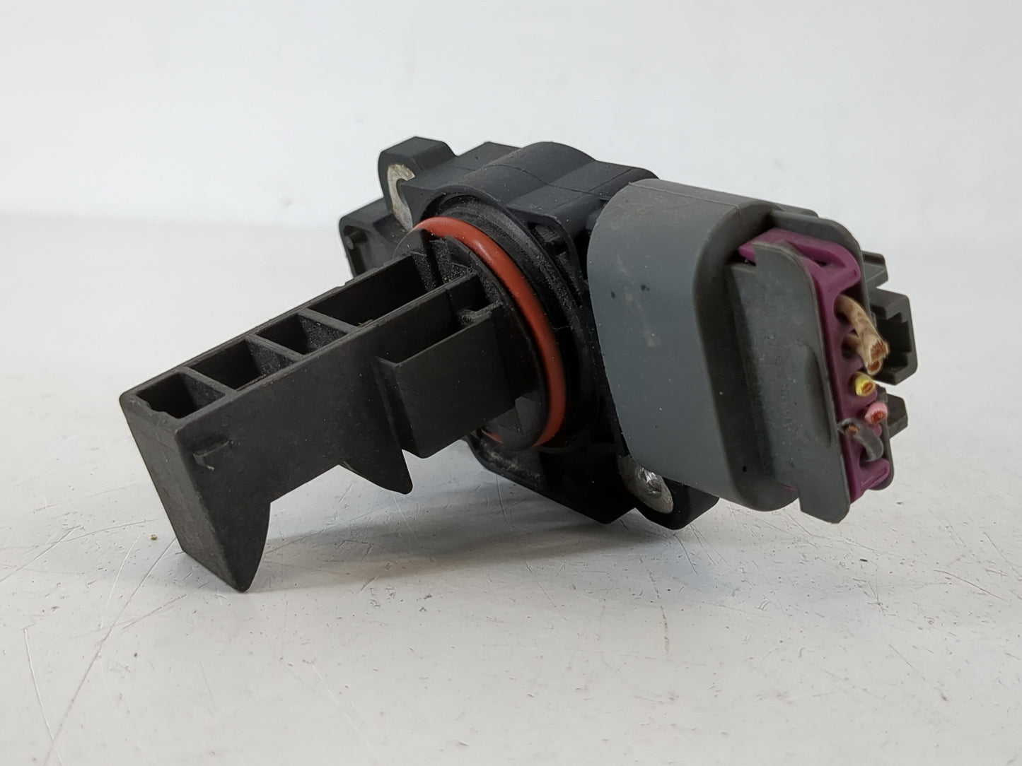 2009-2014 Chevrolet Suburban 1500 Mass Air Flow Meter Maf - Oemusedautoparts1.com