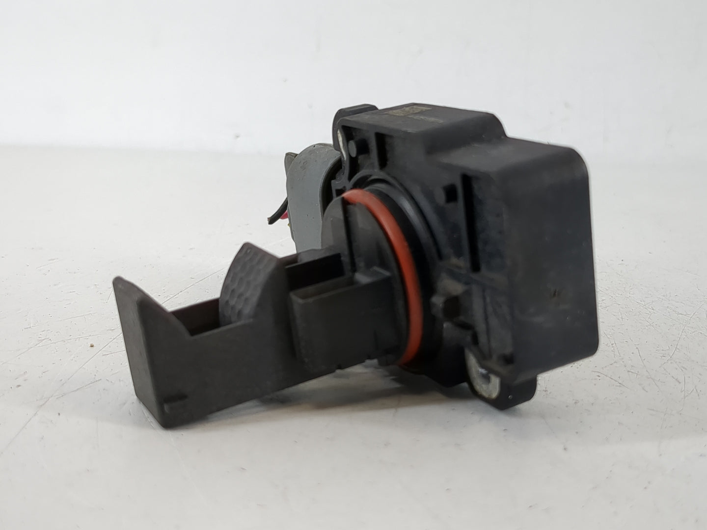 2009-2014 Chevrolet Suburban 1500 Mass Air Flow Meter Maf - Oemusedautoparts1.com