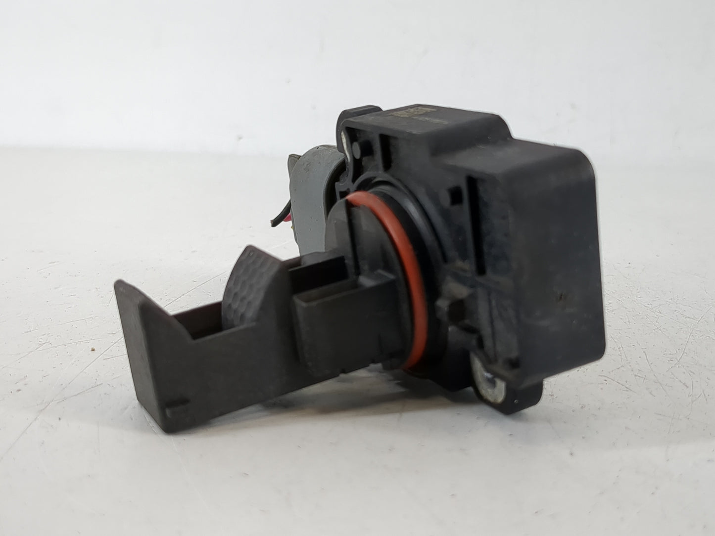 2009-2014 Chevrolet Suburban 1500 Mass Air Flow Meter Maf - Oemusedautoparts1.com
