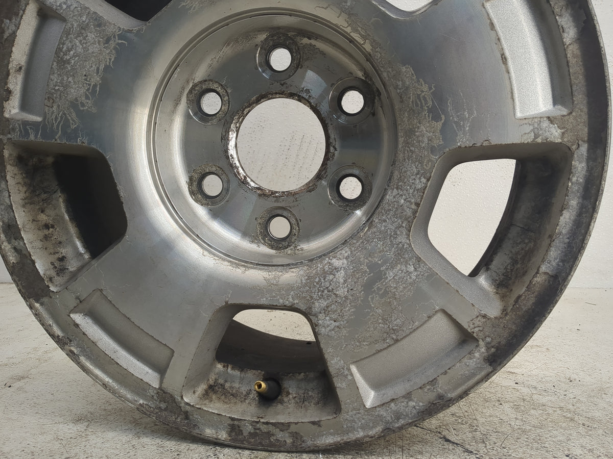 2007-2014 Chevrolet Suburban 1500 Oem Wheel Rim 1168435 - Oemusedautoparts1.com
