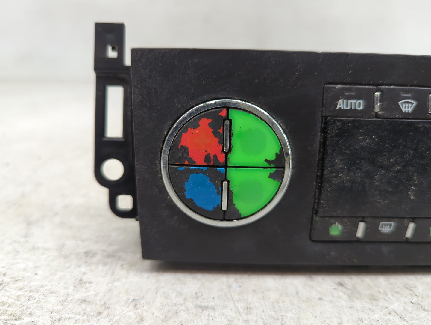 2007-2011 Chevrolet Suburban 1500 Climate Control Module Temperature AC/Heater Replacement P/N:25936130 386130R010680469 Fit