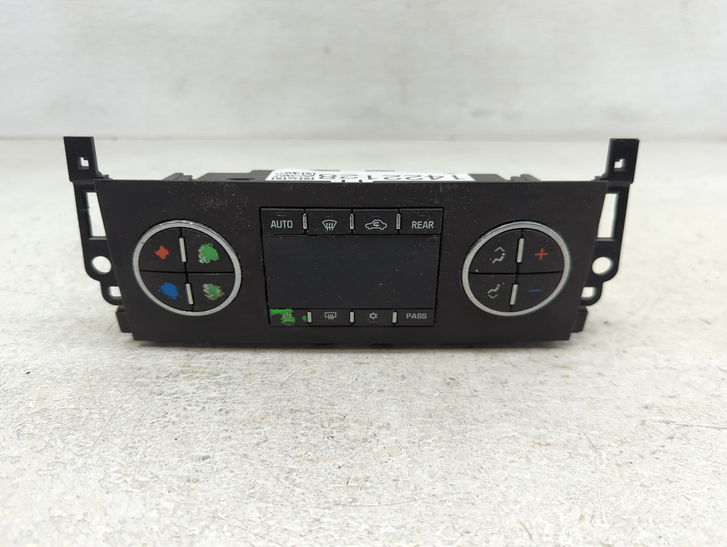 2007-2011 Chevrolet Suburban 1500 Climate Control Module Temperature AC/Heater Replacement P/N:25936130 Fits OEM Used Auto P