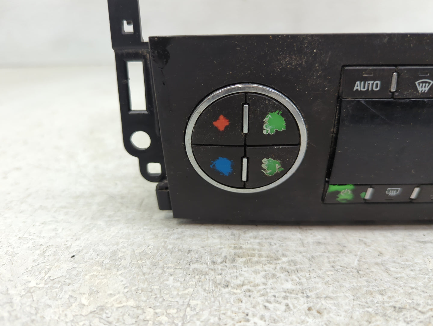 2007-2011 Chevrolet Suburban 1500 Climate Control Module Temperature AC/Heater Replacement P/N:25936130 Fits OEM Used Auto P