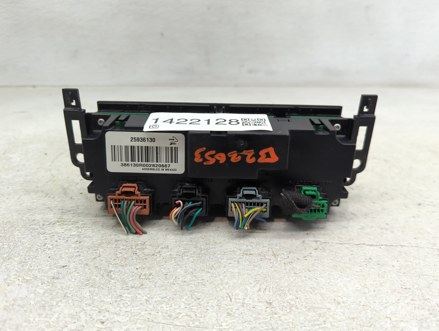 2007-2011 Chevrolet Suburban 1500 Climate Control Module Temperature AC/Heater Replacement P/N:25936130 Fits OEM Used Auto P